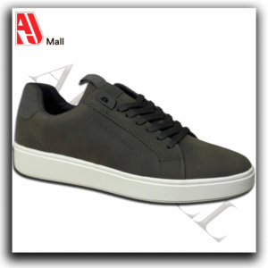 baskets basses classiques entièrement blanches pour homme